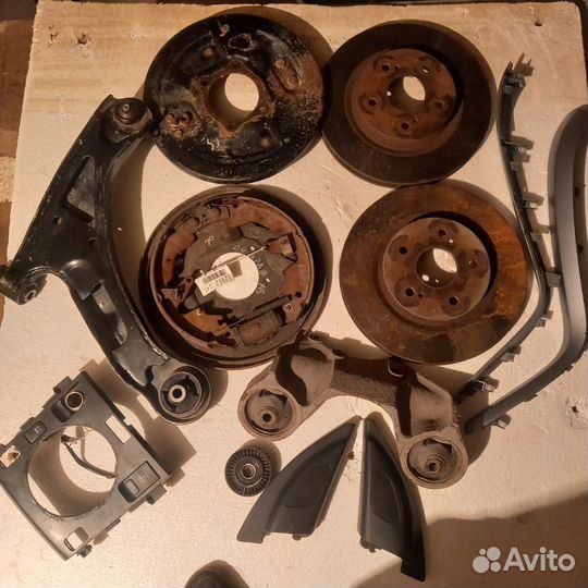 Запчасти на suzuki grand vitara