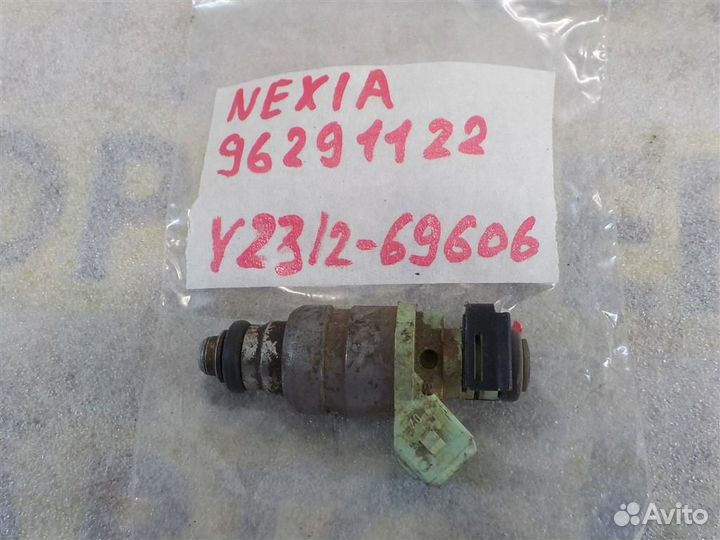 Форсунка инжекторная электрическая Daewoo Nexia 1