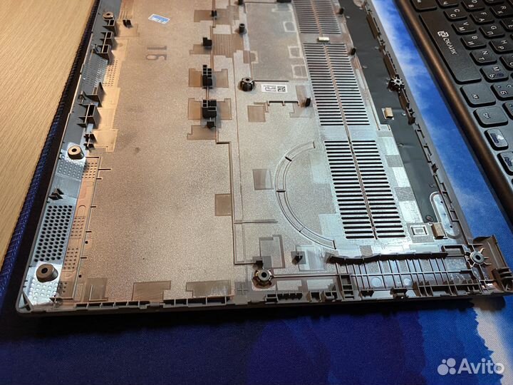 Нижняя крышка (поддон) Lenovo IdeaPad 3-14