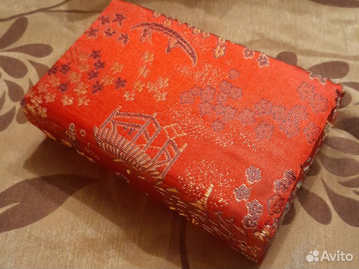Шкатулка шёлк