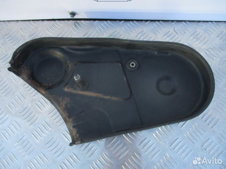 Кожух грм верхний Audi 100 C3 1988г 2.0 RT