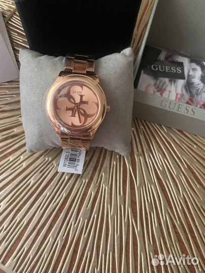 Часы наручные женские guess