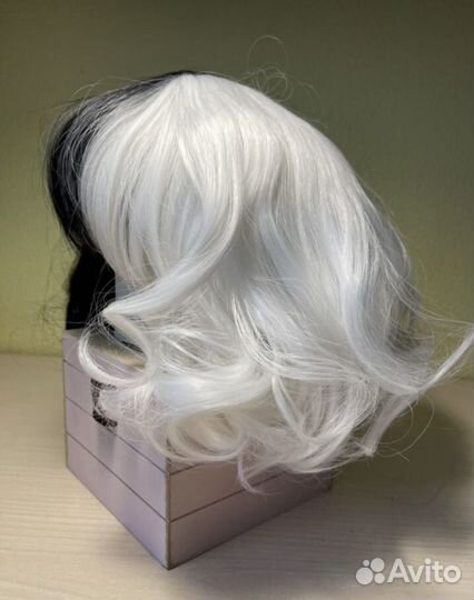 Парик Круэлла