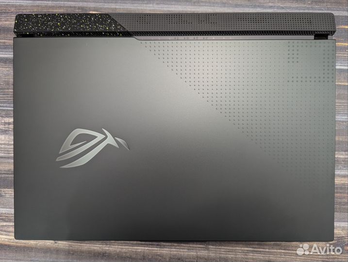 Asus rog strix g17, 7845hx, 4060, 16gb, 1tb