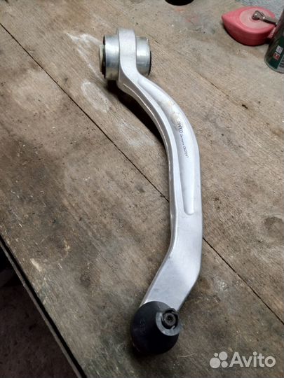 Рычаг подвески на пассат В5