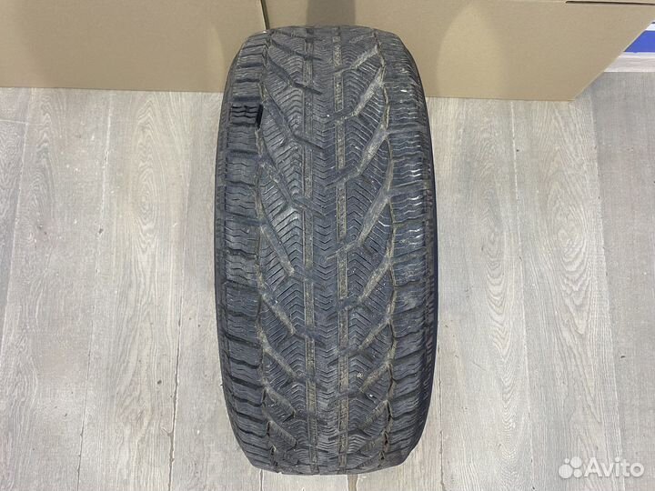 Kormoran Snow 245/45 R18