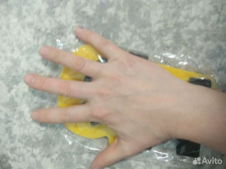 Ортез жёсткий для руки женская детская рука