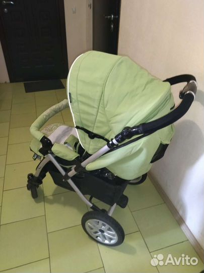Прогулочная коляска capella