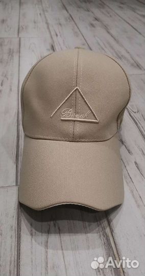 Кепка женская новая