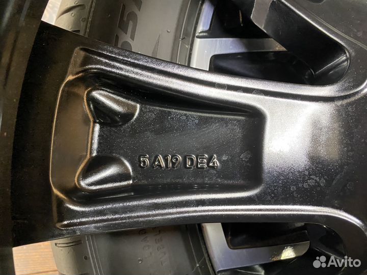 Оригинальные колеса на BMW 7 series VII G70 R20