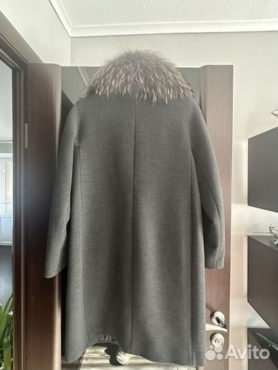 Пальто женское зимнее