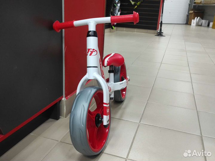 Беговел TT Milano 1.0 красный