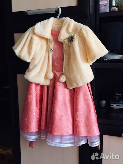 Платья, болеро, шапочки