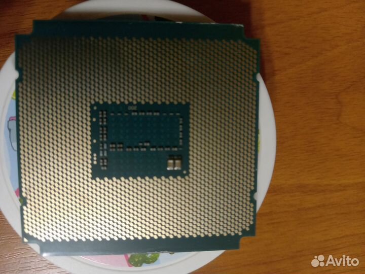 Процессор 14 ядер xeon e5 2683v3 + кулер showman