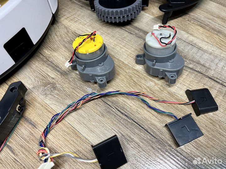 Запчасти для робота пылесоса iLife V50 - V55