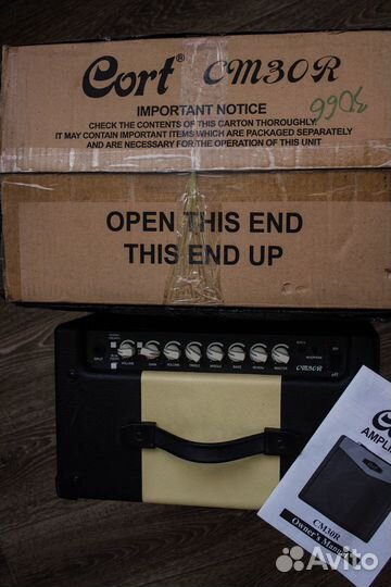 Гитарный комбоусилитель