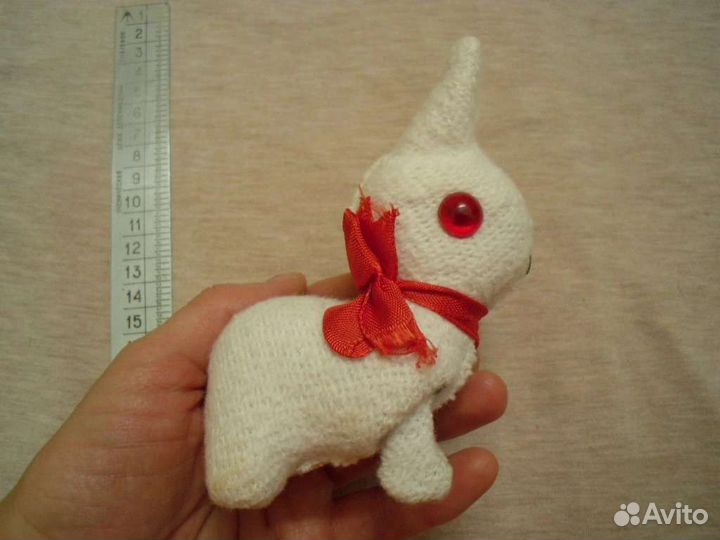 Зайчик. Механическая игрушка