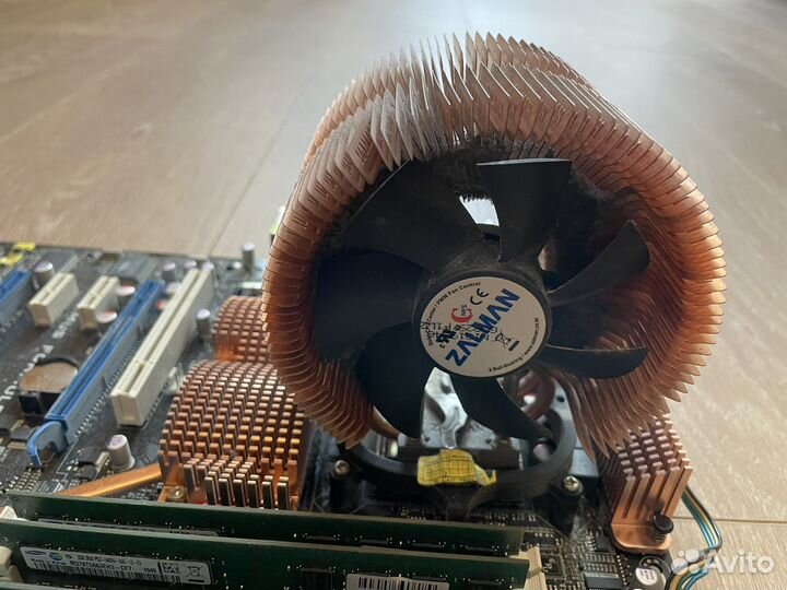 Материнская плата