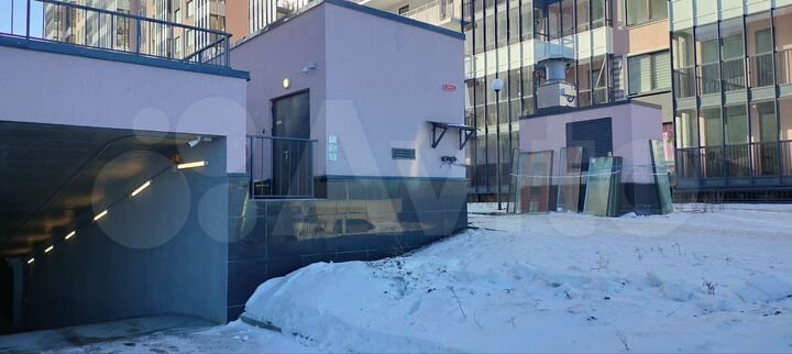 Машиноместо, 13 м²