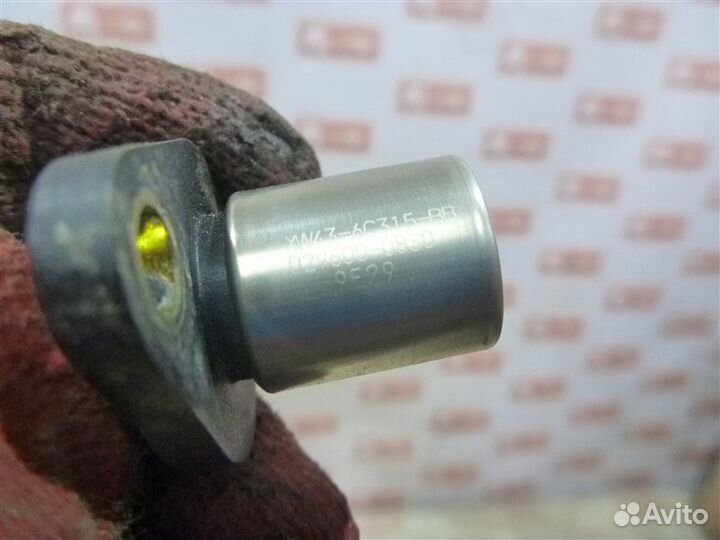 Датчик положения коленвала Land Rover Discovery