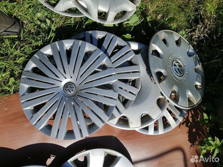 Колпаки 16 разные