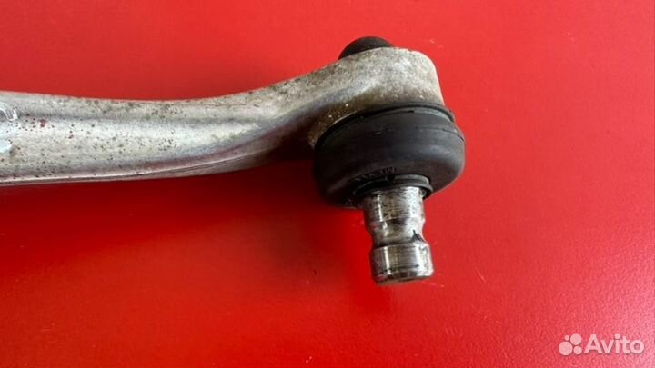 Рычаг передний правый Audi A6 C6 AUK 3.2 2008