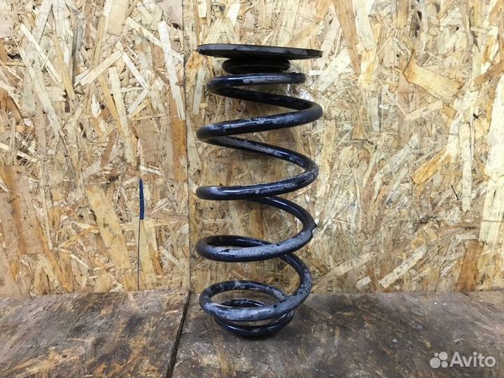 Пружина подвески задняя Opel Astra J хетчбек 1