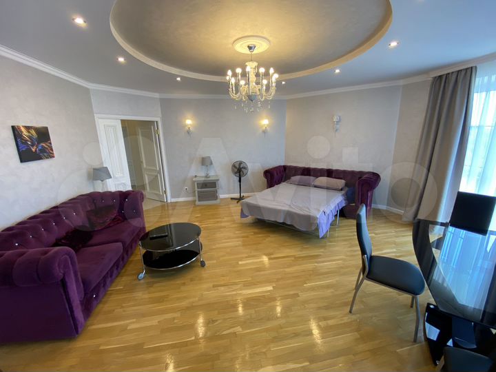 3-к. квартира, 105 м², 10/20 эт.