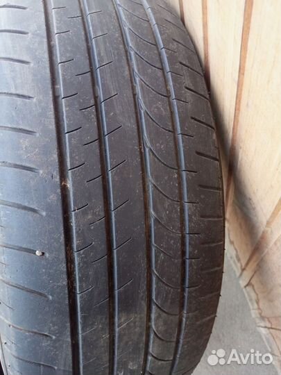Bridgestone Dueler H/L 33A 235/55 R20 112H