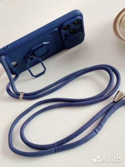 Чехол на iPhone 13