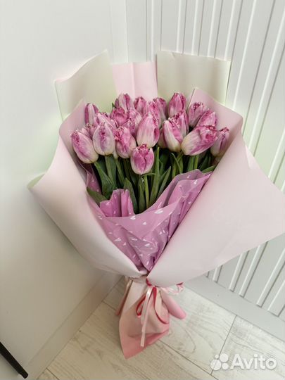 Тюльпаны к 8 марта