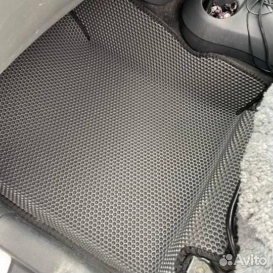 Коврики EVA 3Д на Витз черный+черный