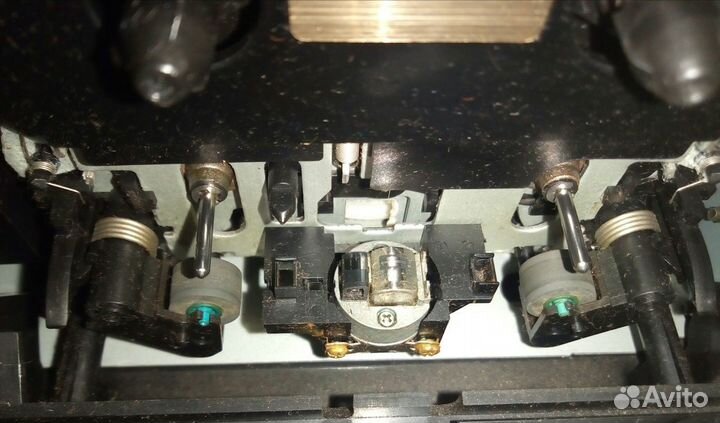 Кассетная дека Pioneer CT-W205R