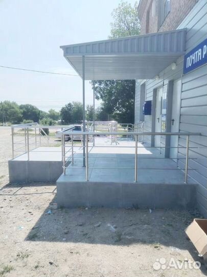 Ограждения, перила лестниц