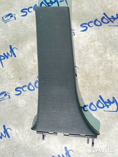 Накладка центральной стойки левая Volkswagen