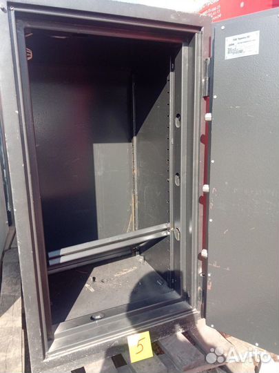 Банковский сейф