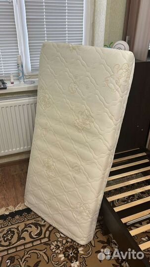 Детская кроватка трансформер с маятником