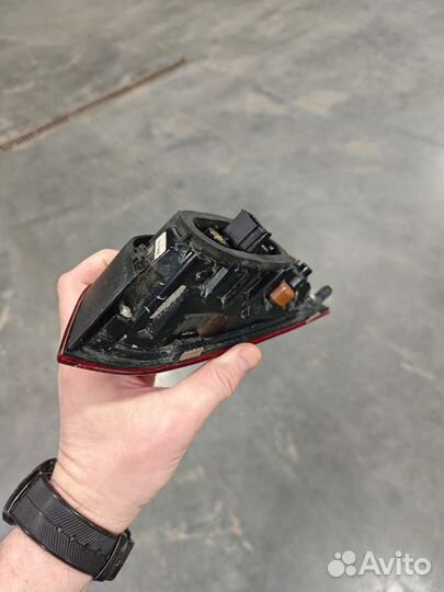 Фонарь внутренний правый Skoda Rapid 2