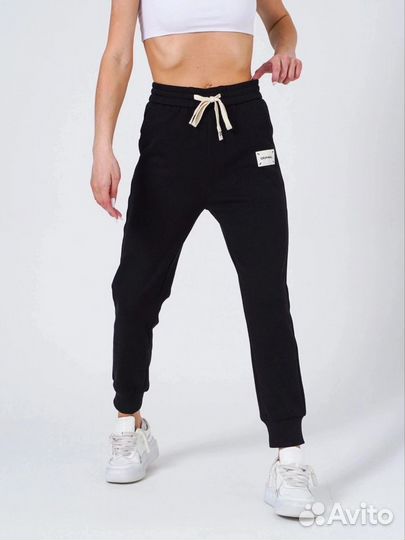 Спортивные штаны женские