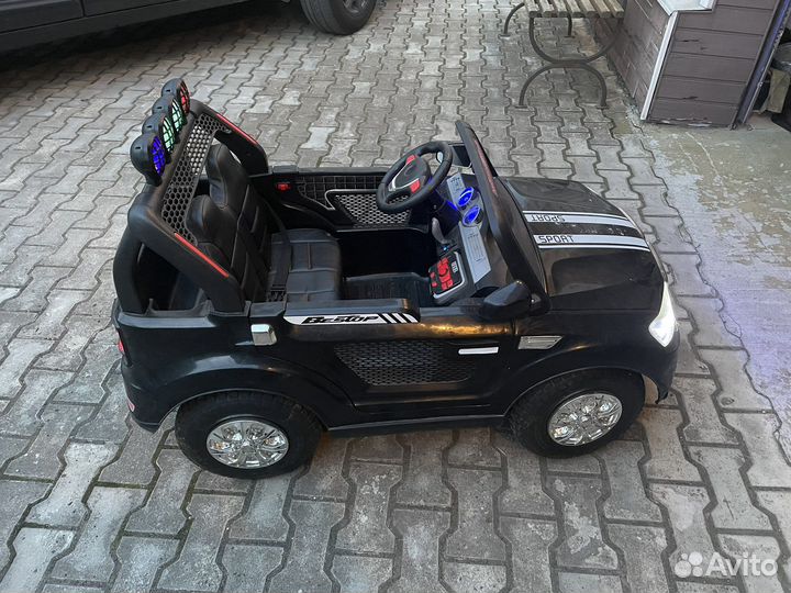 Детская электрическая машина BMW