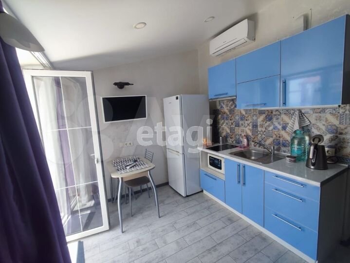 Апартаменты-студия, 21,8 м², 3/3 эт.