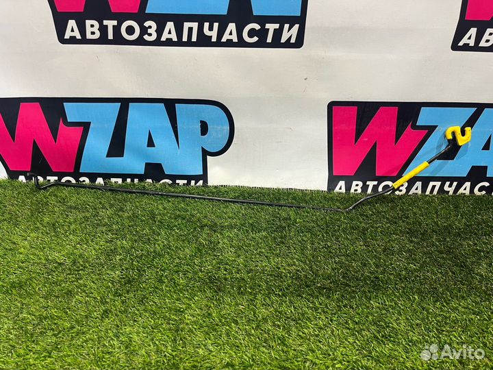 Держатель капота Volkswagen Jetta 7 2019