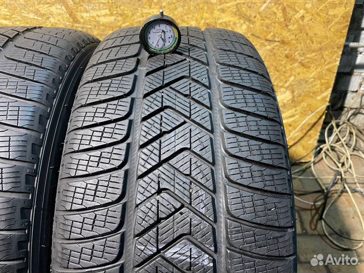 Pirelli Scorpion Winter 255/55 R18