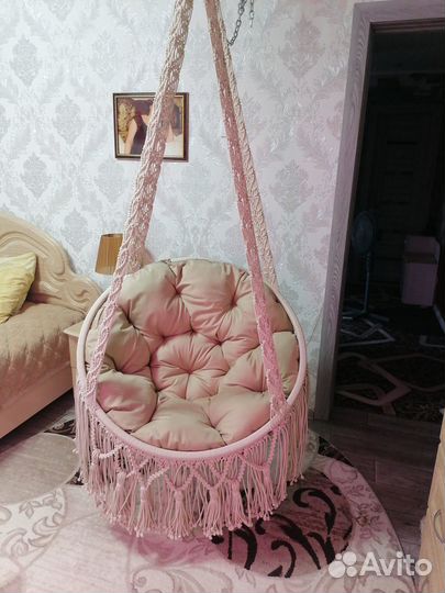 Подвесное кресло качеля