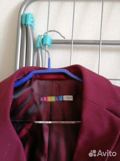 Пиджак школьный