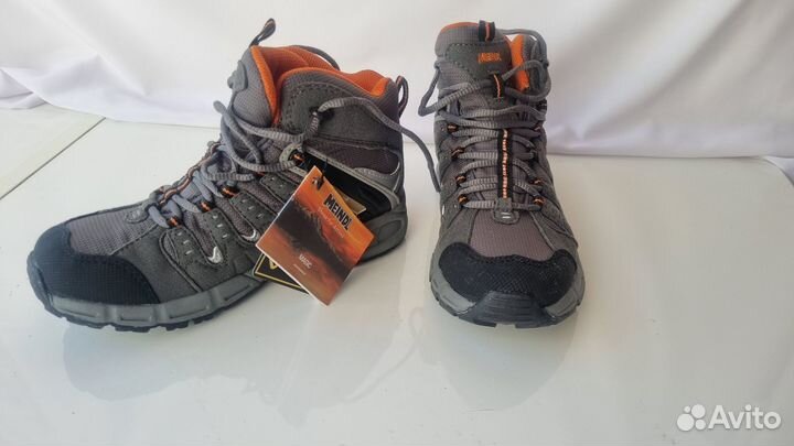 Детские трекинговые ботинки