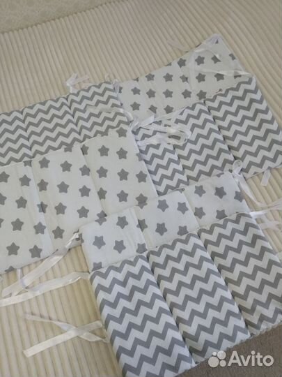 Бортики в детскую кроватку