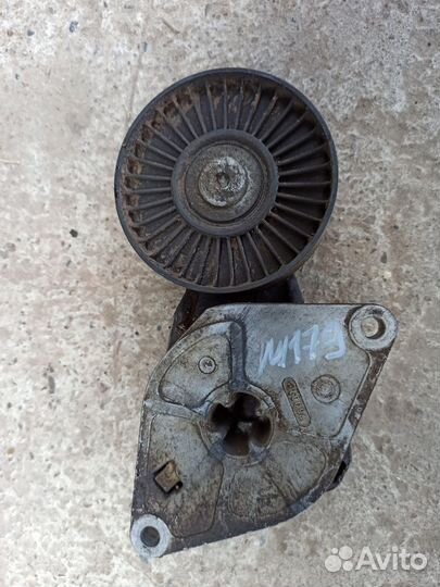 Натяжитель генератора Land Rover Freelander 1