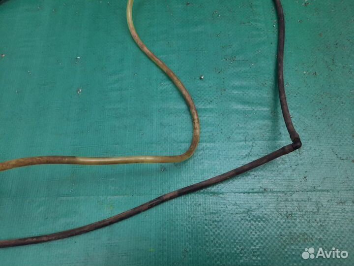 Трубка стеклоомывателя Mitsubishi Lancer 9 седан