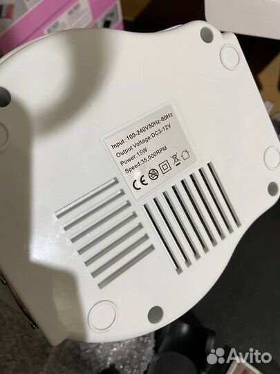 Новый аппарат для маникюра и педикюра